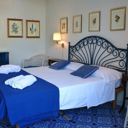 Villa Del Melograno Patti Εξωτερικό φωτογραφία